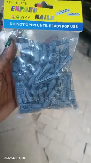 8mm Wall Plugs