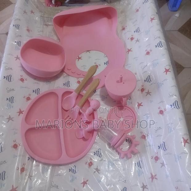 Silicone Baby Feeding Set – Safe, Stylish Practical! 