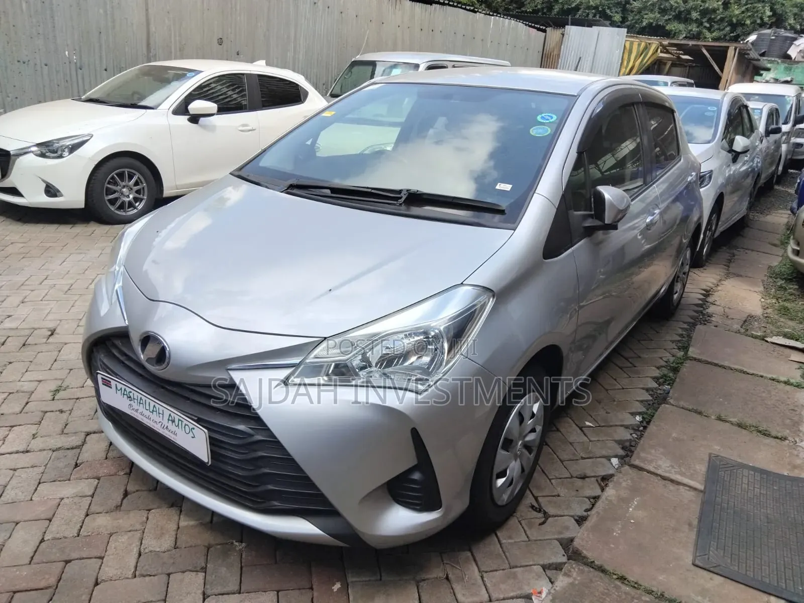 Toyota Vitz 1.0 FWD 5dr 2019 Silver