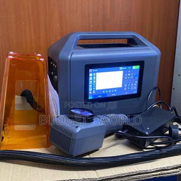 Smart Touch Screen Control 30 Watts High Accuracy Fiber Laser Marking