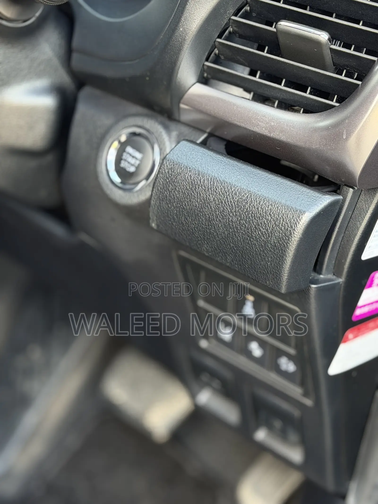 Toyota Hilux 2019 Black