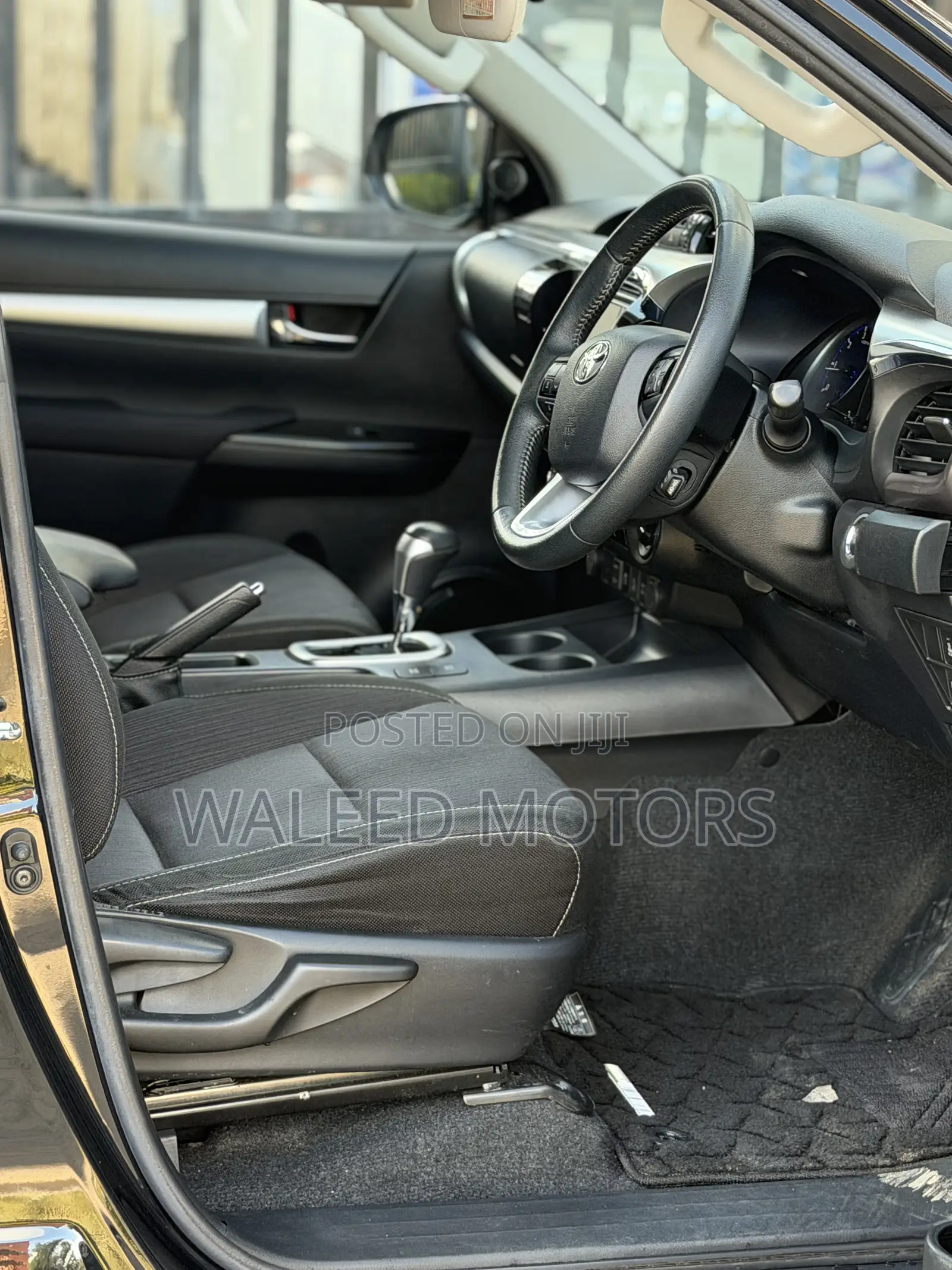 Toyota Hilux 2019 Black