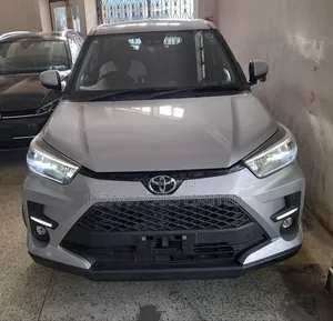 Toyota Raize 2020 Silver