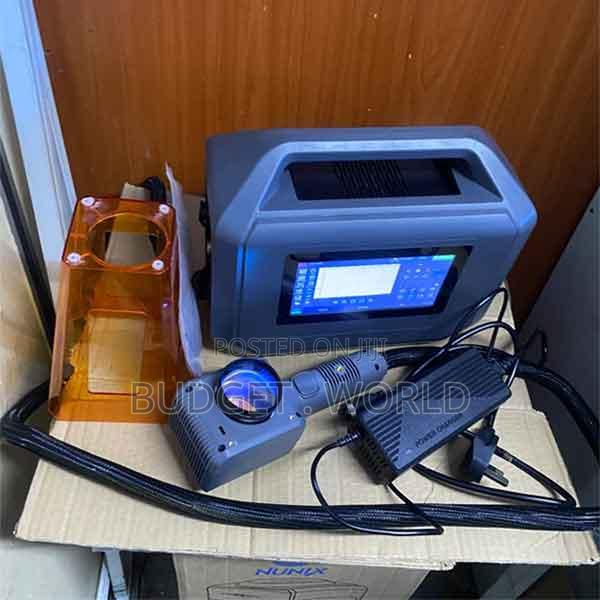 Screen Control LCD Display Portable 30 Watts High Accuracy Fiber Laser