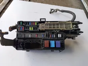 Toyota Hilux Vigo Petrol Fusebox
