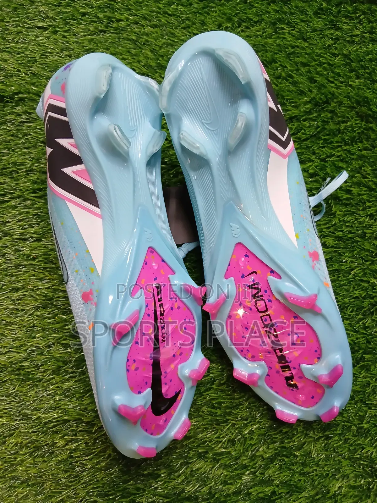 Merc Vapor 16 - Splash Edition Soccer Cleats