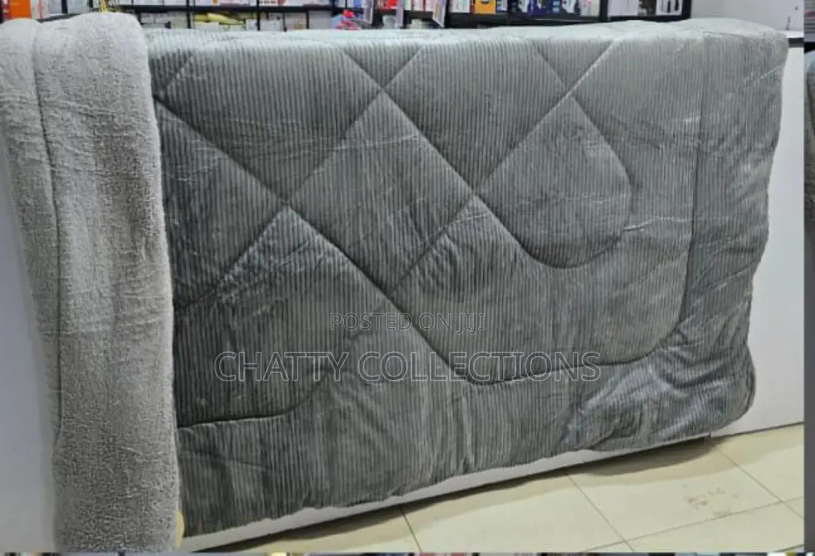 6 by 7 Velvet Duvet Sets With Bedsheet and Pillow Cases