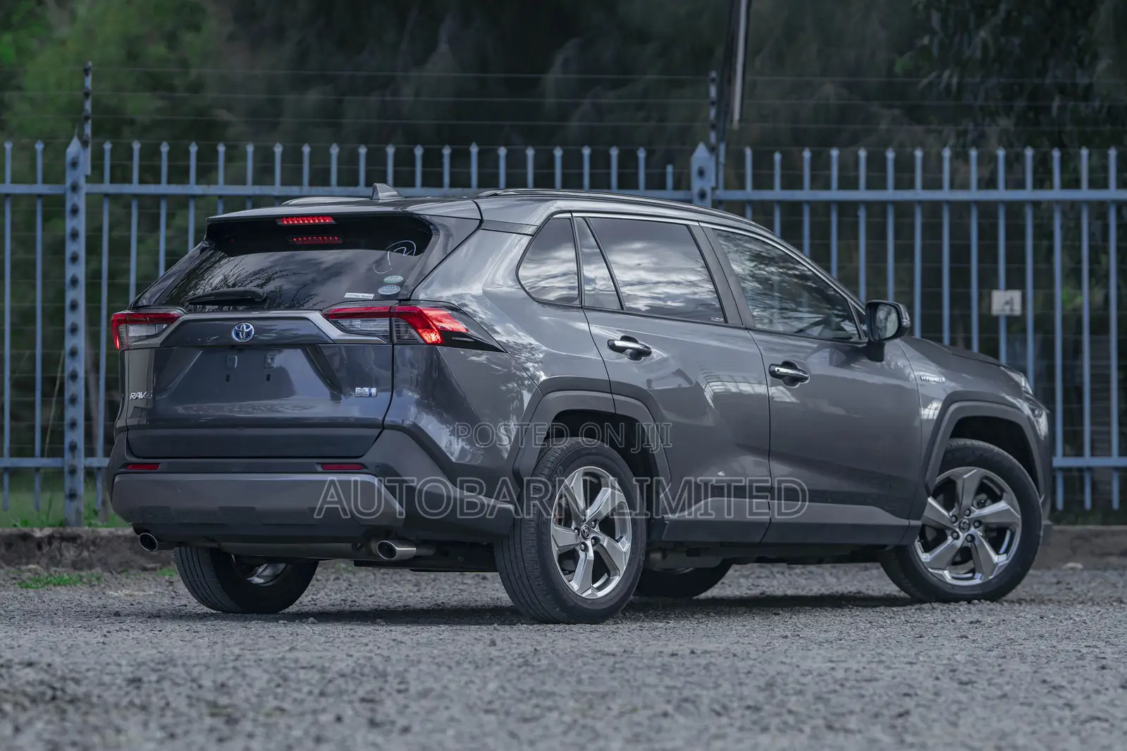 Toyota RAV4 Hybrid 2019 Gray