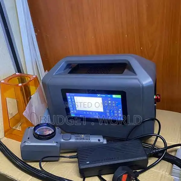 0.874mw 110/220v Laser Engraving Machine 30w Fiber Laser