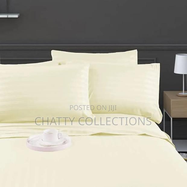 Cream White Striped Bedsheets Set With Two Pillow Cases