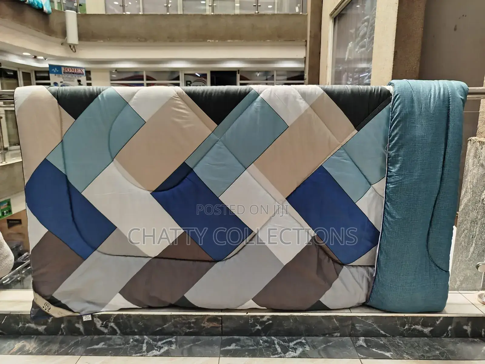5 by 6 and 6 by 7 Tc Binded Duvet With Bedsheet and Pillow Cases