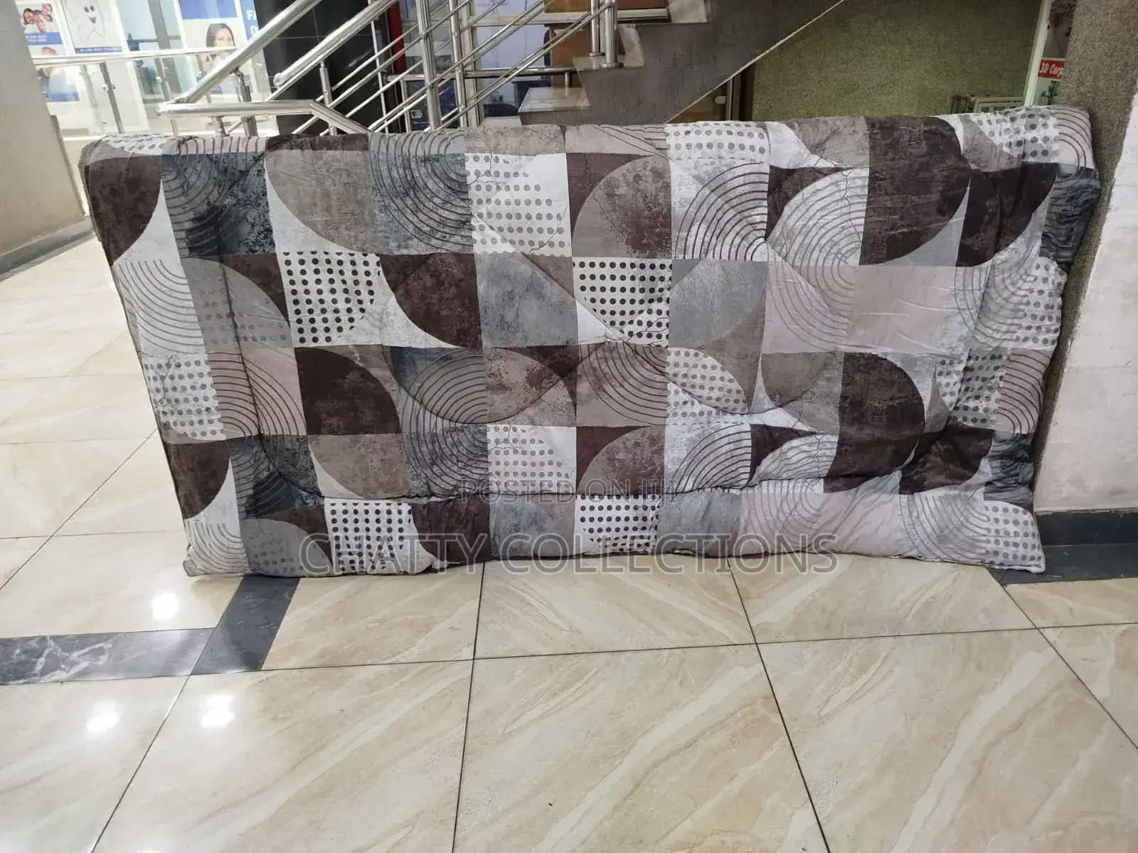 5 by 6 and 6 by 7 Tc Binded Duvet With Bedsheet and Pillow Cases