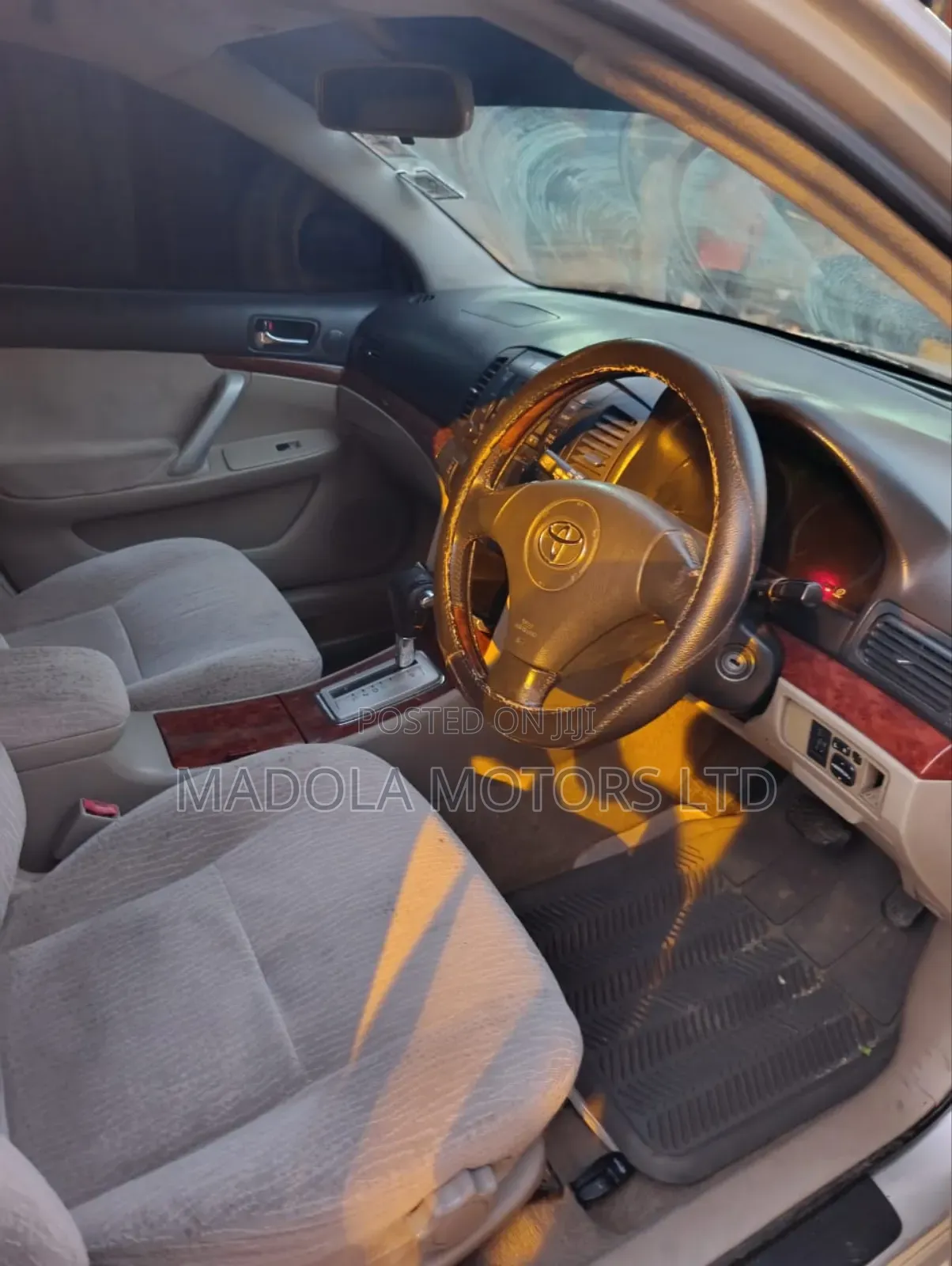 Toyota Premio 1.5 FWD 2009 Silver
