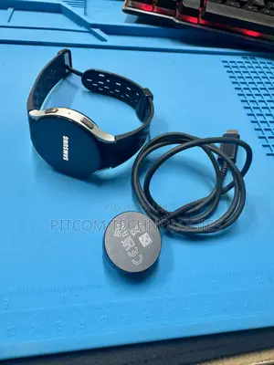 Samsung Galaxy Watch 5 44mm. Galaxy 5 Smart Watch