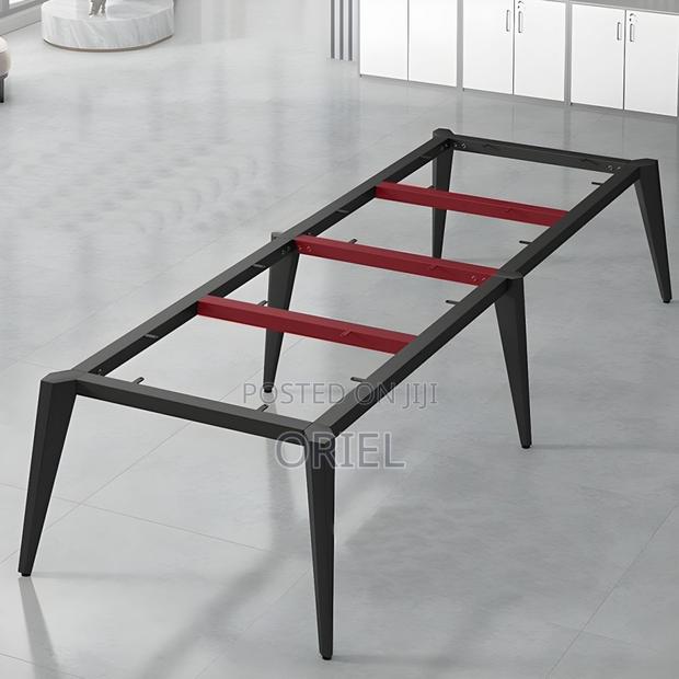 Conference Tables : 2-Meter Meeting Table for Offices Workspaces - thumbnail 19