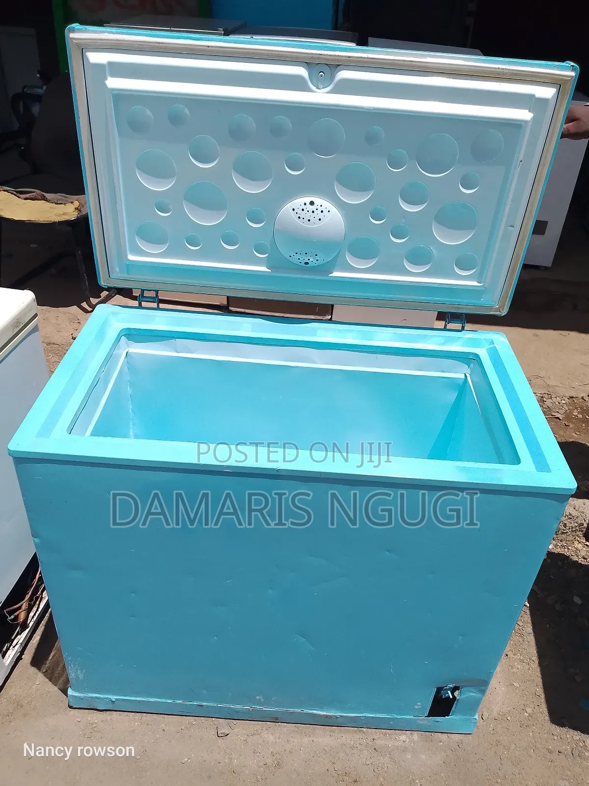 Smart and Clean Deep Freezer