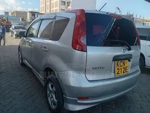 Nissan Note 2010 Silver