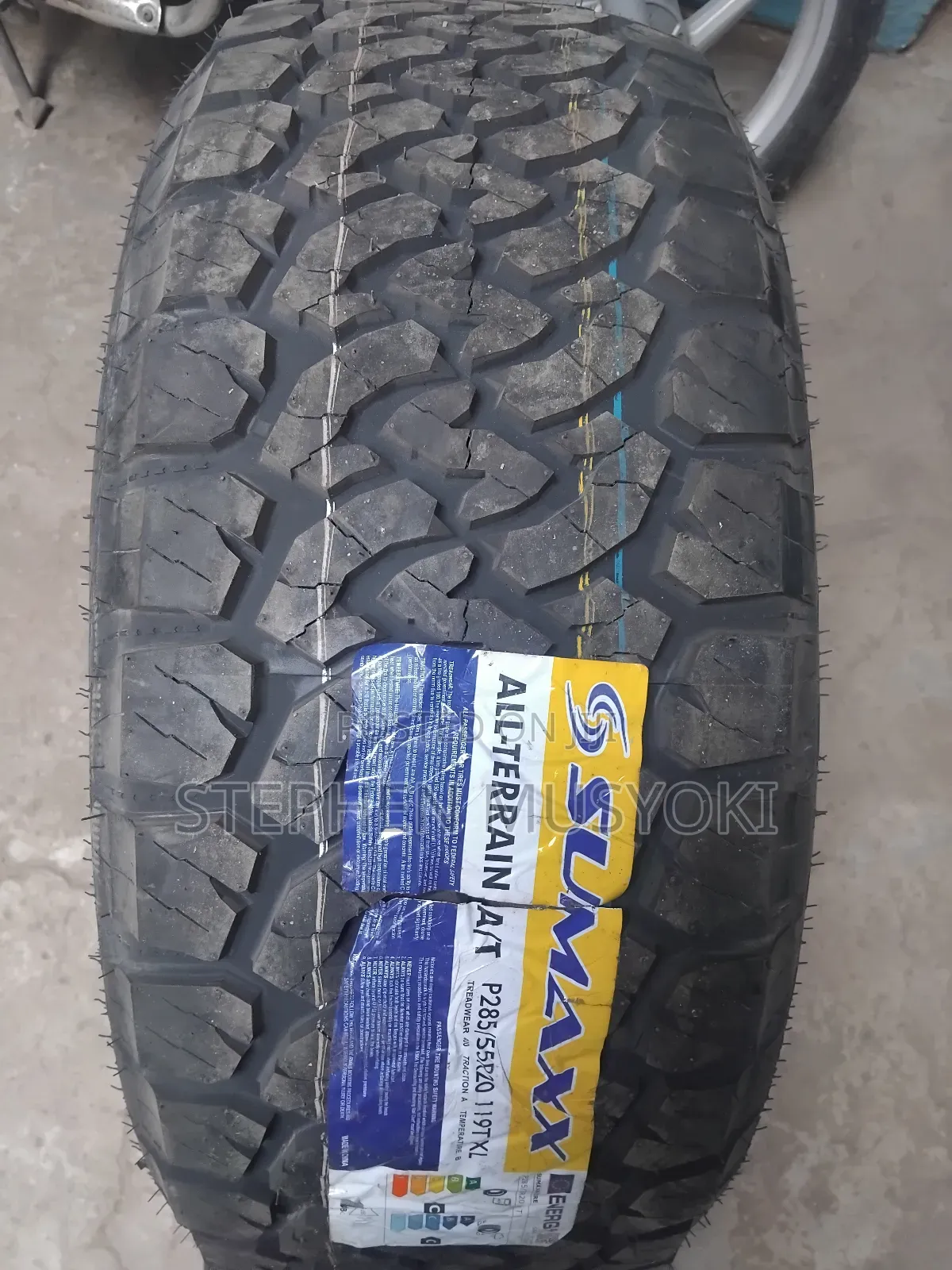 285/55r20 Sumaxx at Tyre