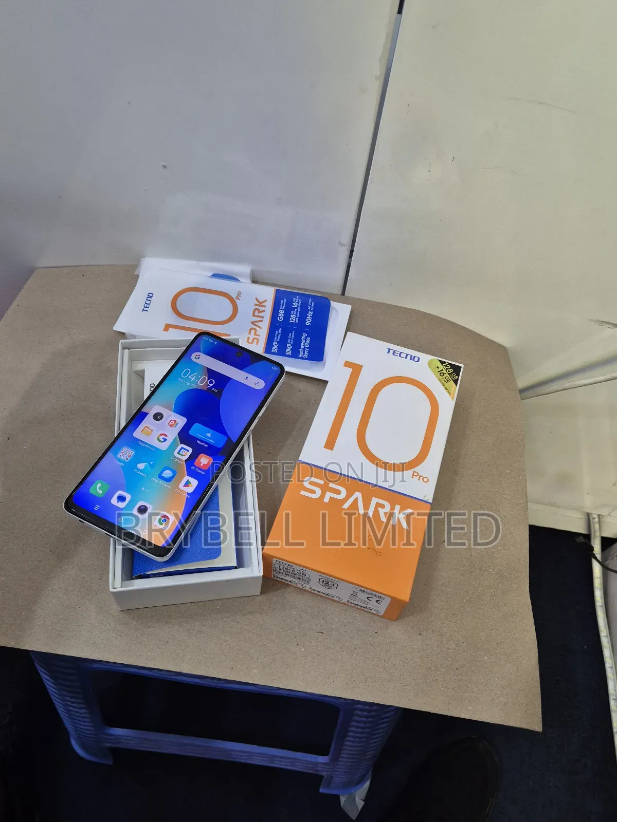 Tecno Spark 10 Pro 128 GB White