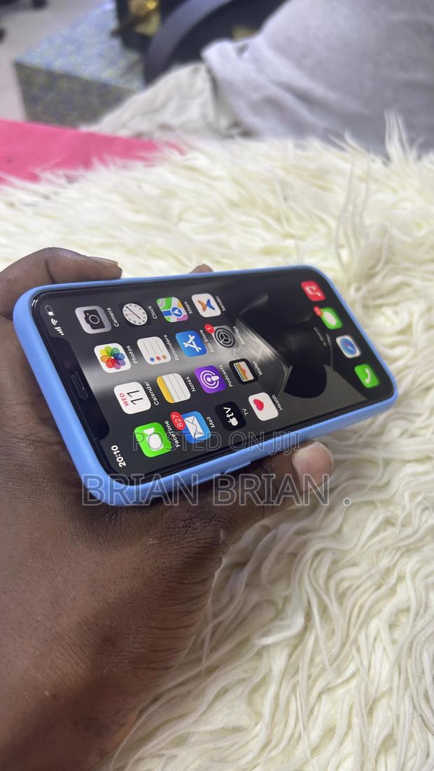 Apple iPhone X 64 GB Black - thumbnail 3