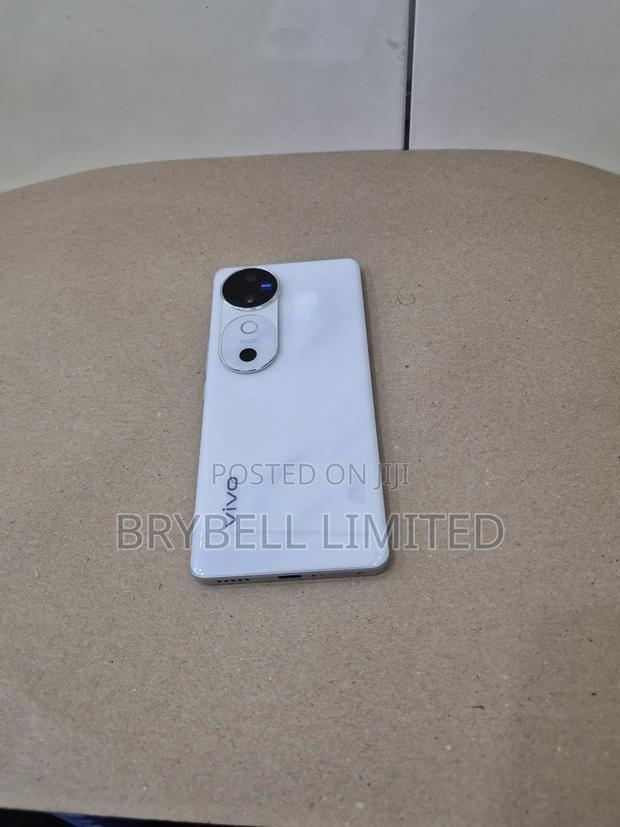 Vivo V40 Lite 256 GB White - thumbnail 10