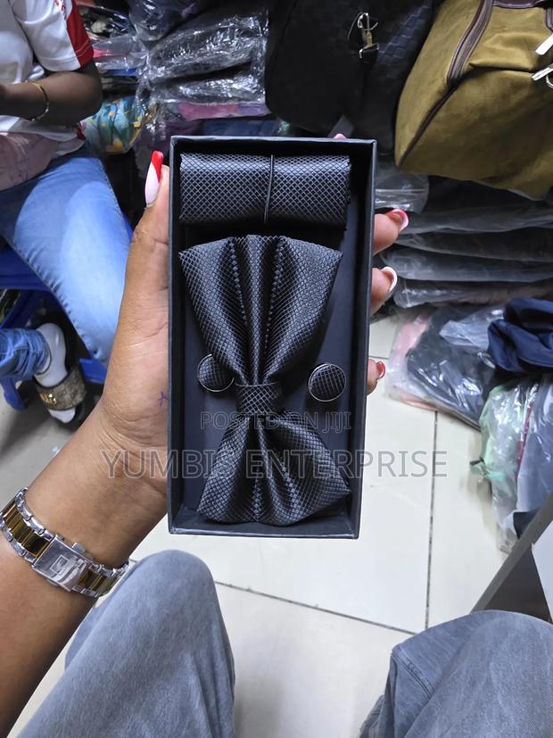 Bow Tie Set With Cufflinks and Pocket Square Set at 500 - main view