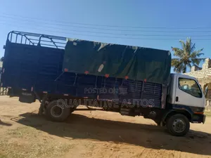Mitsubishi Fh 215, Local 2014