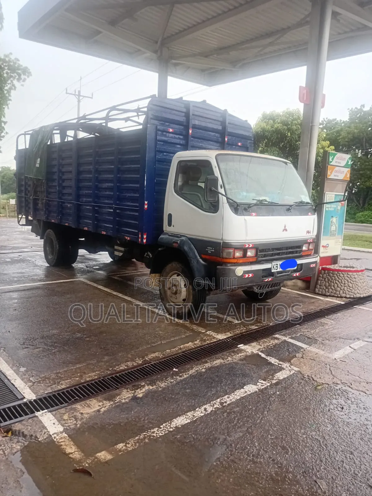 Mitsubishi Fh 215, Local 2014