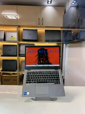 Laptop Lenovo ThinkPad L13 Yoga 8GB Intel Core i5 SSD 256GB