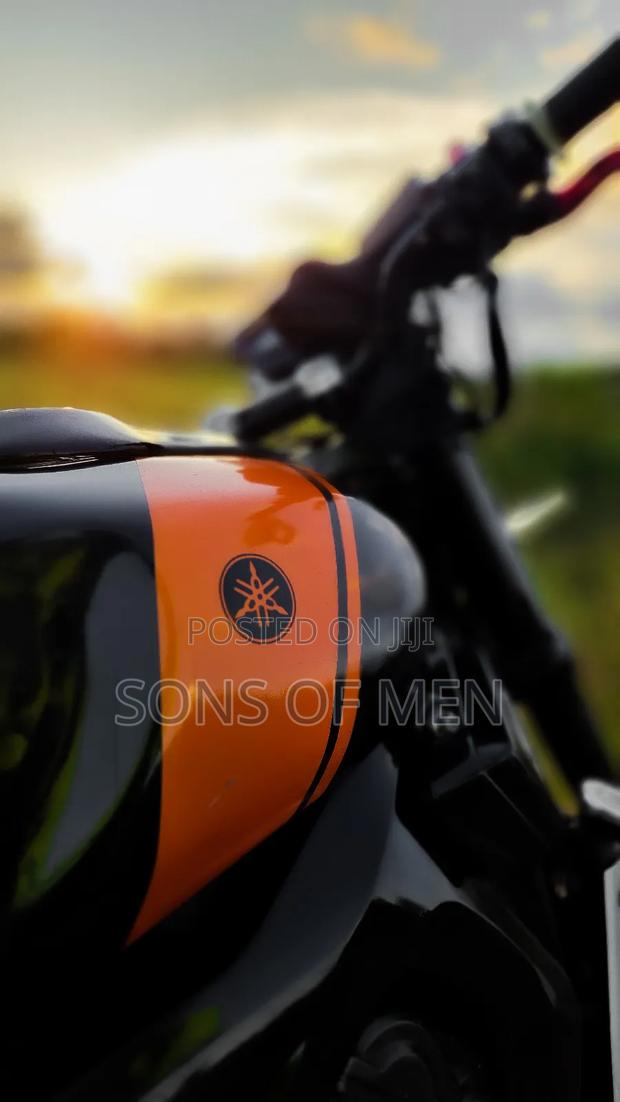 Yamaha 2015 Black - thumbnail 9