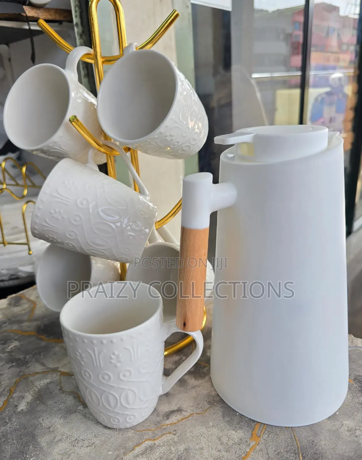 7 Piece Tea Set (Breakable Thermos + Cups)
