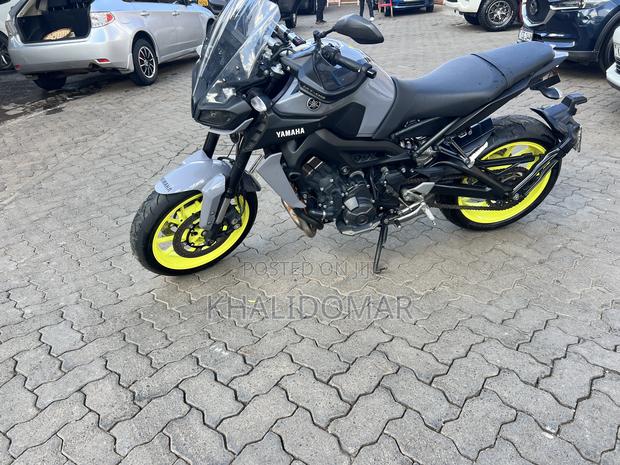 Yamaha 2018 Gray - thumbnail 6