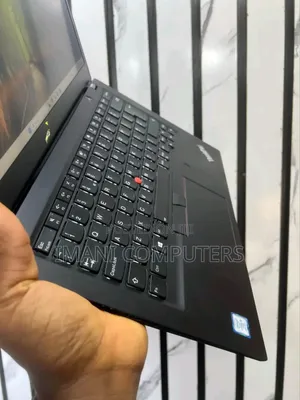 Laptop Lenovo Thinkpad T490s 16GB Intel Core i5 SSD 512GB