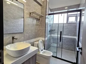 4bdrm Apartment in Valley Arcade for rent