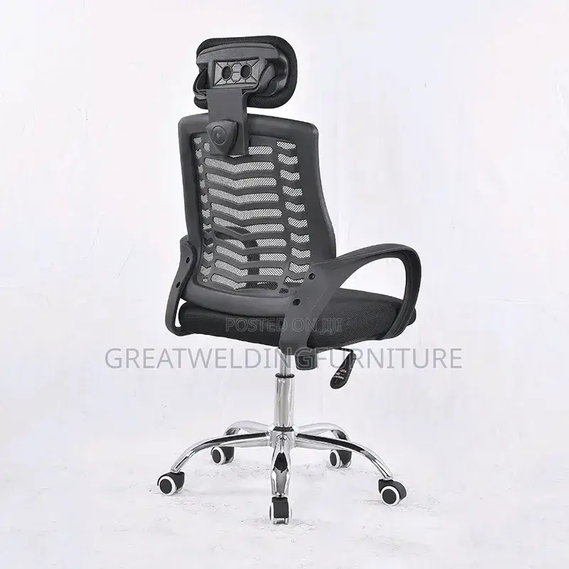 Officechair With Headrest
