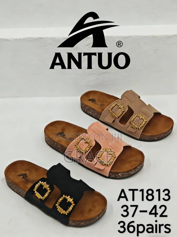 Classy Shoes - thumbnail 2