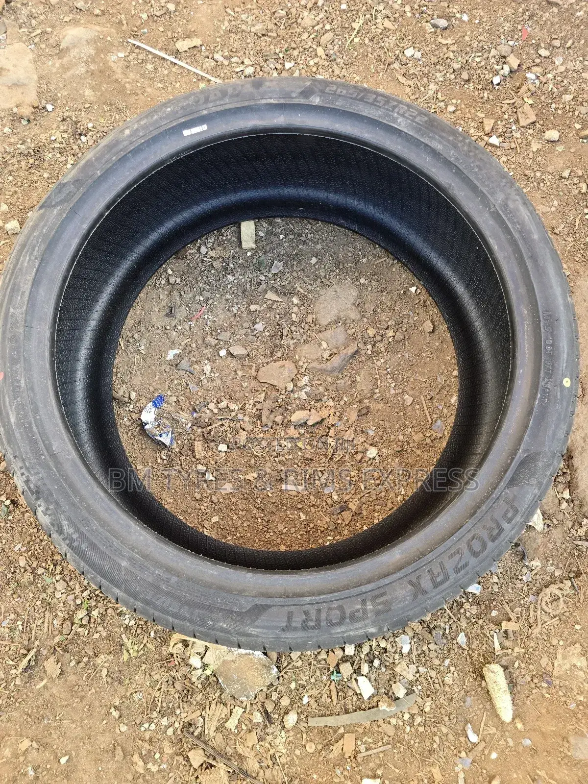 265 /35 R22 Davroad Tyres (Highway)