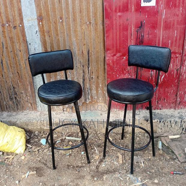 Powder Coated Black Kitchen Counter Stools With Fabric - main view