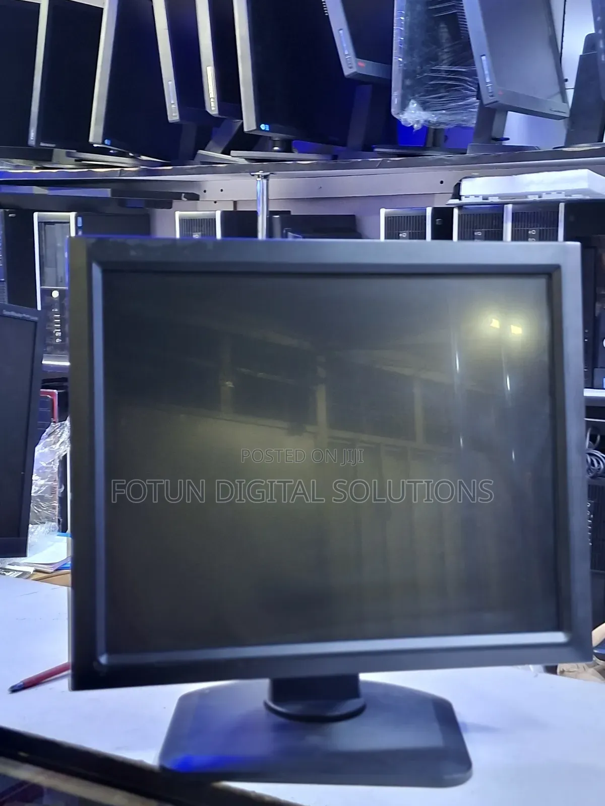 Touch Monitor 19 Inch Screen