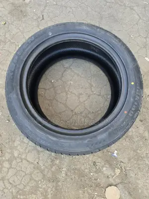 235 /50 R18 Kapsen Tyres(Headking)