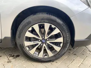 Subaru Outback 2016 Silver