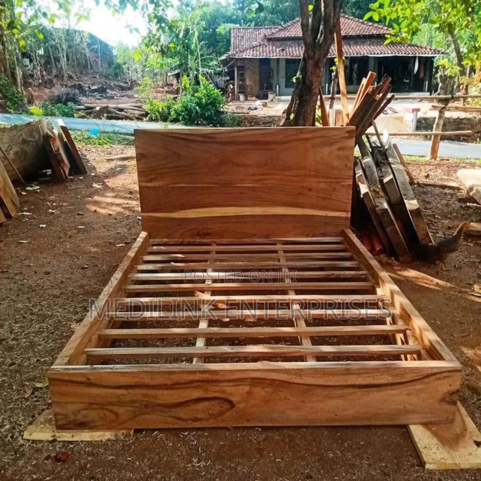 Oak Vanish 6*6 King Sized Bed
