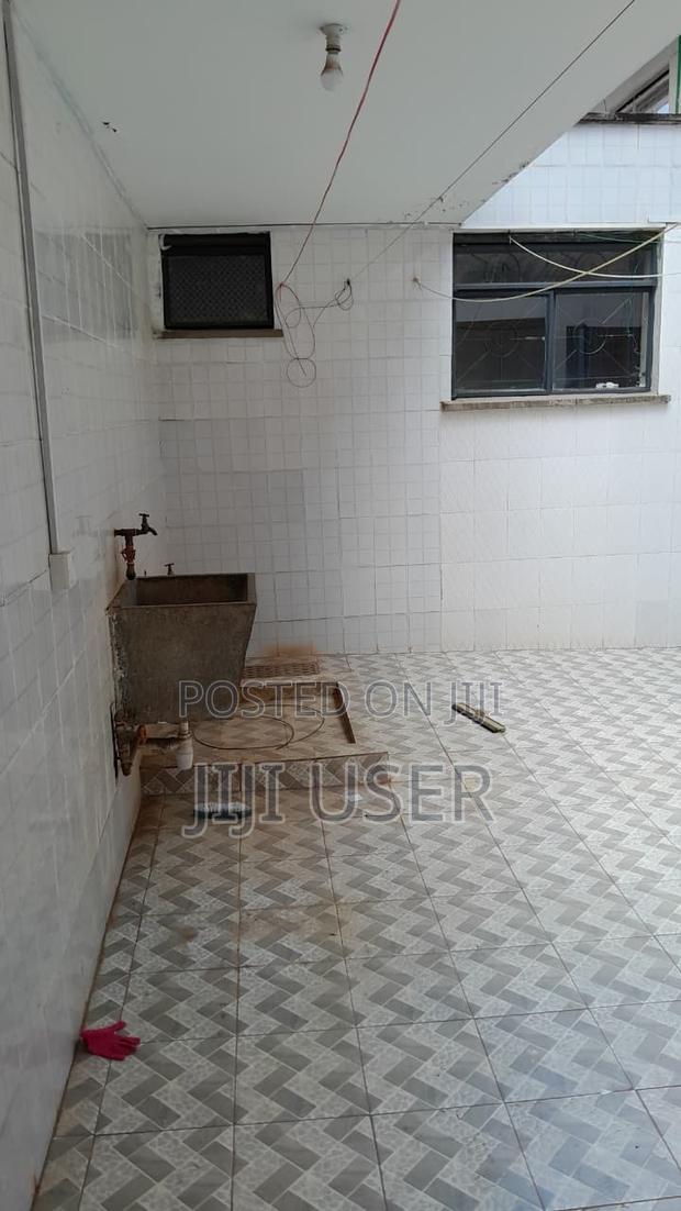 3bdrm Duplex in Valley Arcade for rent - thumbnail 4