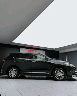 Toyota Harrier 2.5 Hybrid 4WD 2019 Black