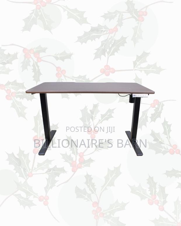 Transform Productivity Through Standing Desk Smooth Electric Lift