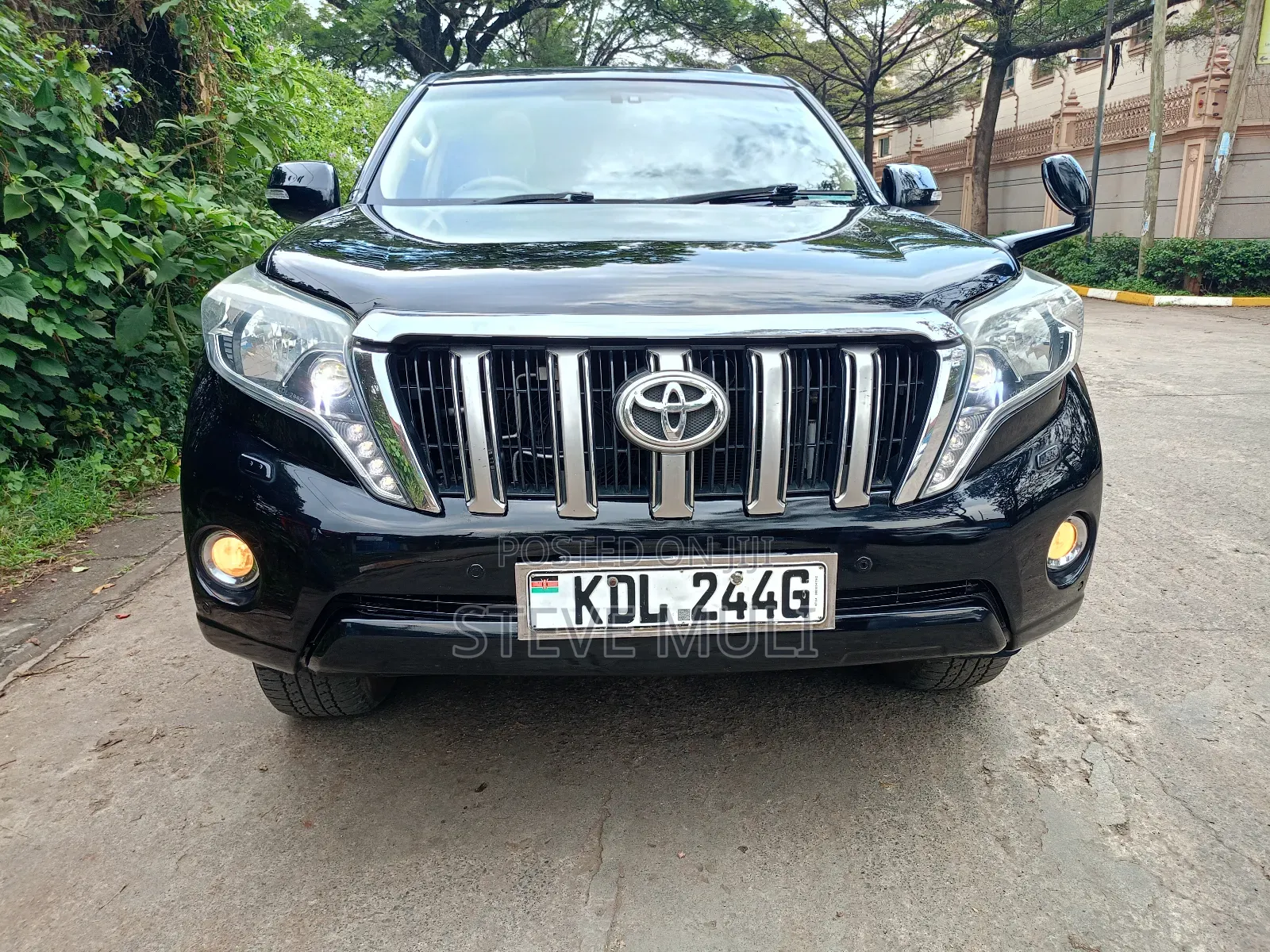 Toyota Land Cruiser Prado 2016 Black