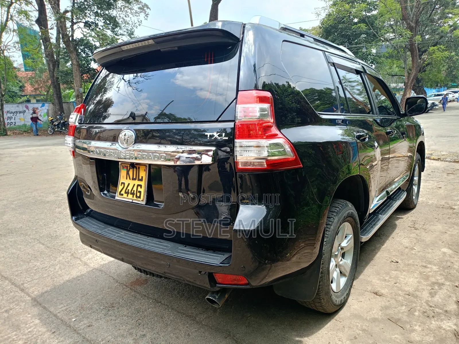 Toyota Land Cruiser Prado 2016 Black