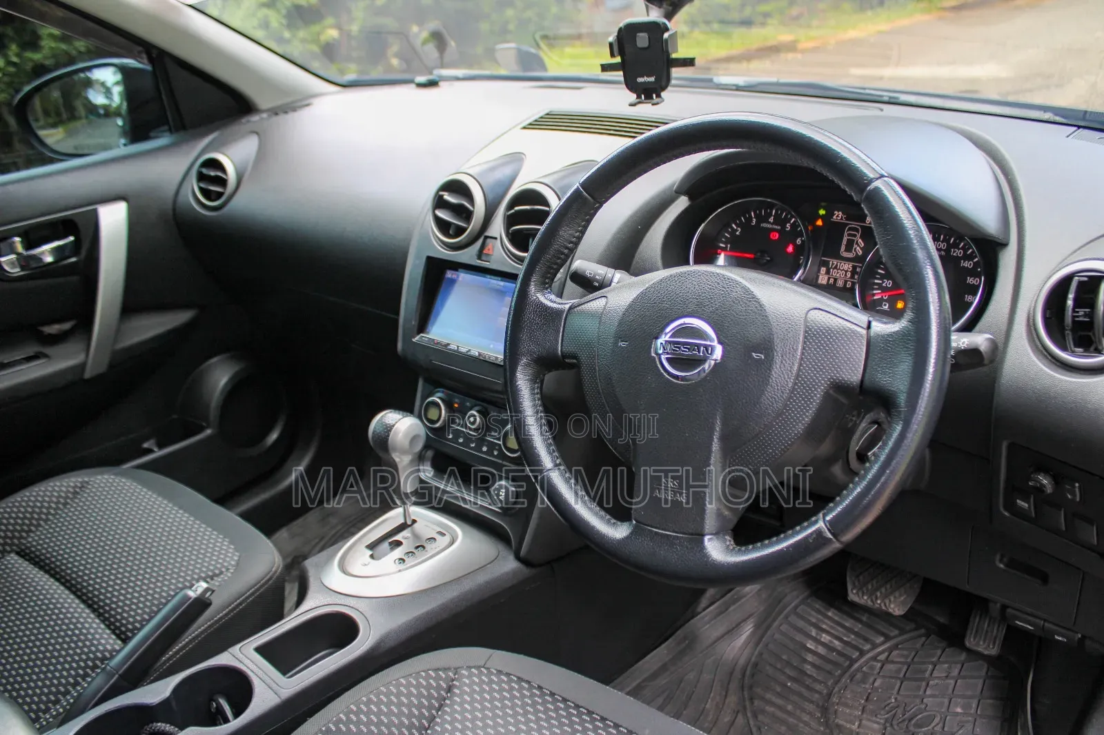 Nissan Dualis 2013 Black