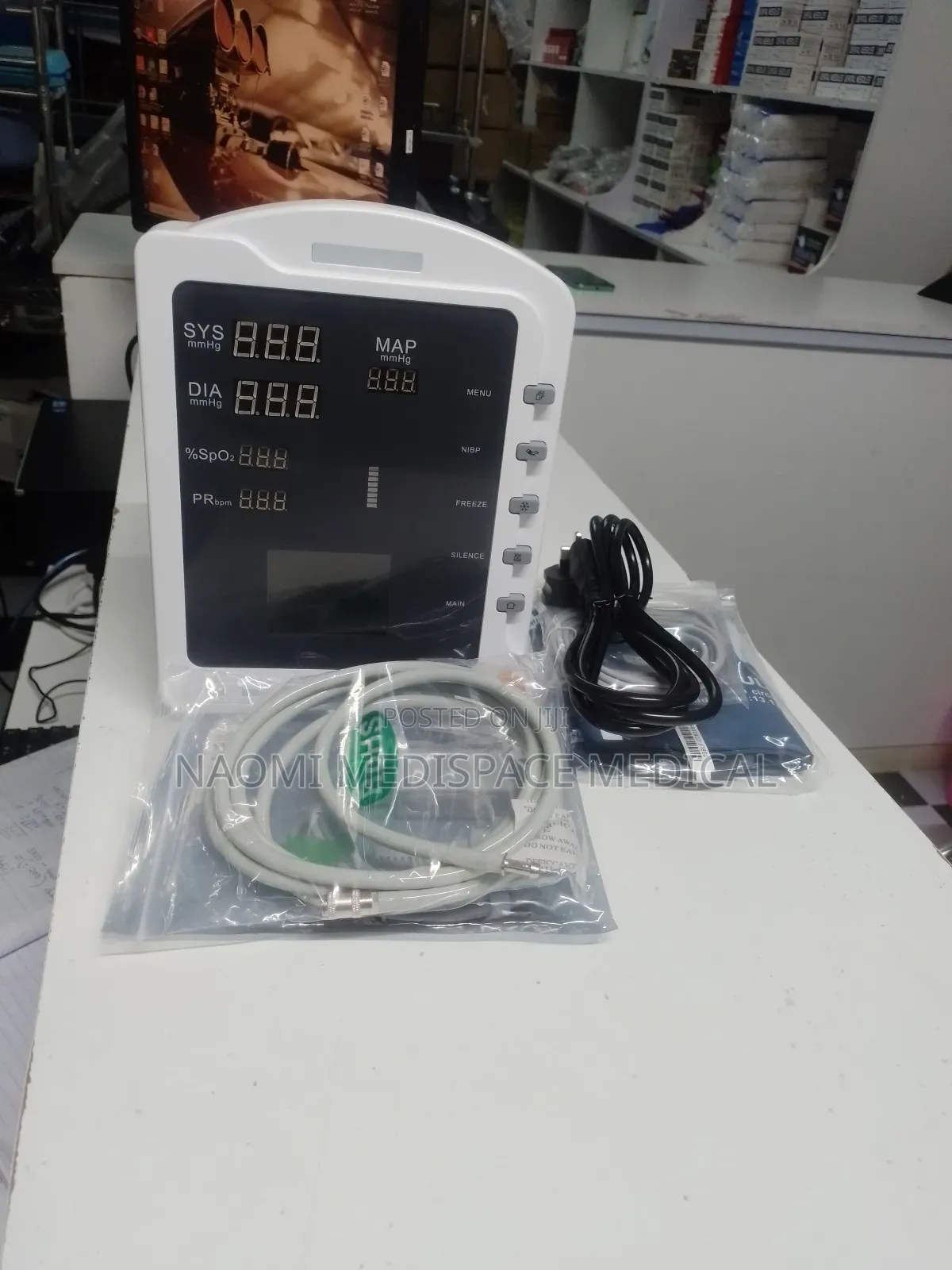 La Medical Vital Signs Monitor-3 Parameters