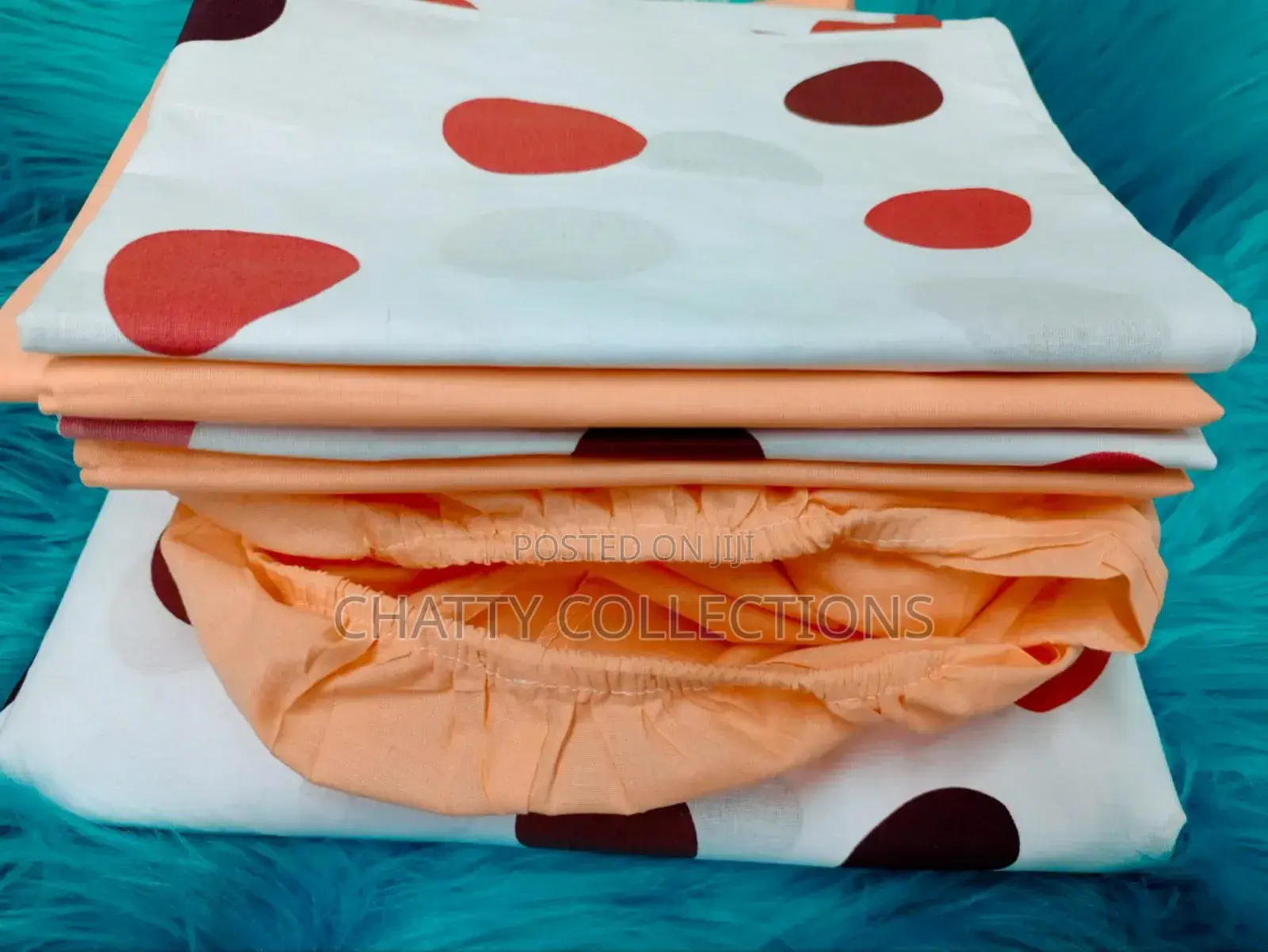 6 by 7 6 Piece Mix and Match Bedsheets With Pillow Cases